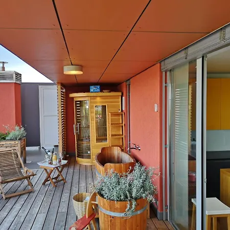 Embassy Terrace Apartment