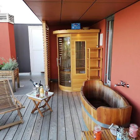 Apartment Embassy Terrace